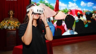 30 phút mở cổng, 10.000 người đăng ký trải nghiệm 'Trở về thời khắc thiêng liêng'