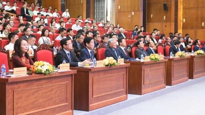 Phó Thủ tướng Thường trực Chính phủ Nguyễn Hòa Bình dự hội nghị xúc tiến đầu tư tại tỉnh Bắc Ninh