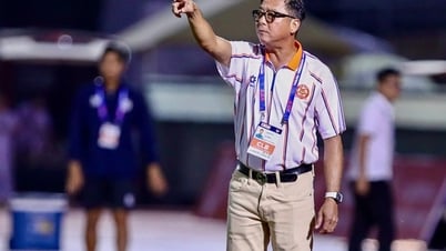 HLV Lê Huỳnh Đức nói gì về chiến thắng đầu tiên của CA TP HCM tại V-League 2025-2026?