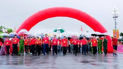 Sôi nổi hưởng ứng “Cùng Việt Nam tiến bước”