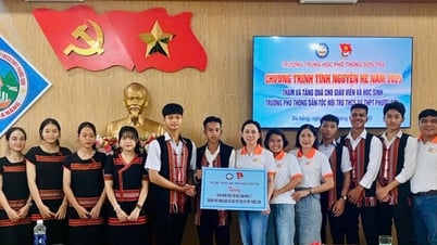 Kết nối tri thức giữa học sinh Đà Nẵng và miền núi Phước Sơn