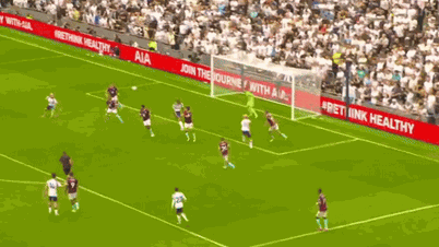 Richarlison lập siêu phẩm tranh Puskas
