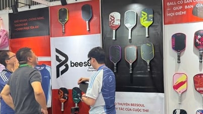 Pickleball 'khuynh đảo' triển lãm quốc tế thể thao