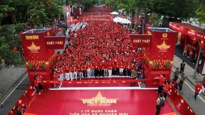 Hơn 1 triệu người cùng đi bộ vì một Việt Nam hùng cường