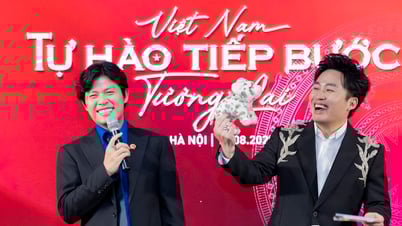 Tùng Dương: 'Nguyễn Văn Chung rất hiền, chiều tôi hơn chiều người yêu'