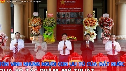 80여 점의 예술 작품을 통해 우리나라의 뛰어난 어린이들을 기리다