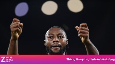 Premier League điều tra CĐV Liverpool