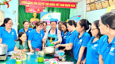 Hướng dẫn làm bánh Trung thu mở hướng khởi nghiệp cho phụ nữ