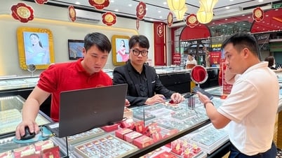 Giá vàng thế giới đi ngang, vàng SJC giữ vững đỉnh cao trong vùng an toàn