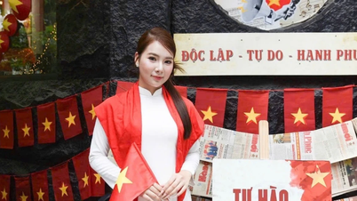 Nhiều quán cafe tại Hà Nội rực sắc đỏ mừng Quốc khánh 2/9, khách tấp nập tới check-in