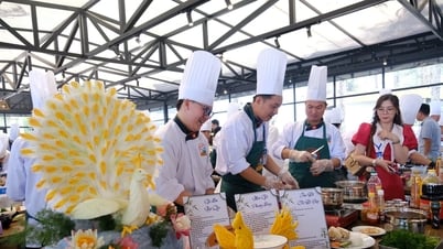 Ẩm thực trong ngành du lịch