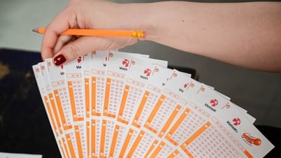Vietlott tìm được tới 4 vé số cùng trúng độc đắc tiền tỷ