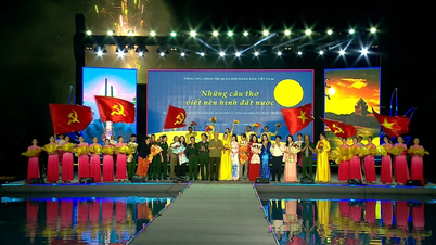 Chương trình nghệ thuật đặc biệt "Những câu thơ viết nên hình đất nước”