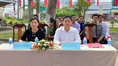 Phường Mỹ Thới tổng kết và trao giải Cuộc thi trắc nghiệm “Tìm hiểu chính quyền 2 cấp”