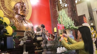 UBMTTQVN tỉnh An Giang dâng hương Chủ tịch Tôn Đức Thắng