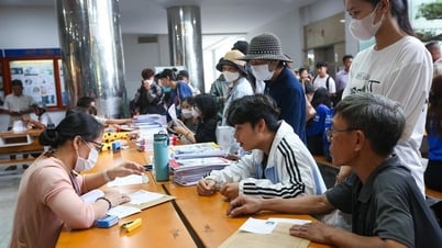 Điểm chuẩn Trường ĐH Công nghiệp TP.HCM năm 2025 nhiều ngành dự báo ở mức 22-25