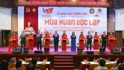 Eröffnung der Lackmalerei-Ausstellung „Independence Spring“ im Ho Chi Minh Museum