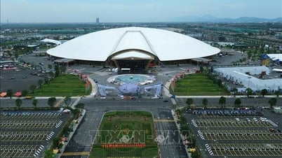 Từ mùa Thu cách mạng đến mùa Thu kiến thiết