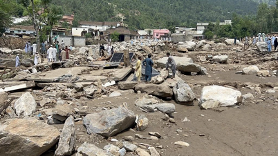 Cảnh tan hoang sau trận lũ quét kinh hoàng ở Pakistan