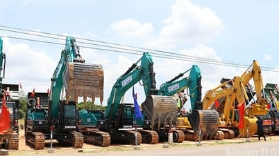 Gia Lai khởi công dự án nâng cấp Cảng Hàng không...