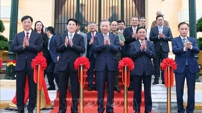 Tổng Bí thư và Chủ tịch nước dự Lễ bàn giao Trụ sở làm việc Cơ quan Chủ tịch nước