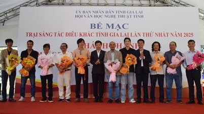 Bế mạc Trại sáng tác điêu khắc tỉnh Gia Lai lần thứ nhất năm 2025 và khánh thành cụm tác phẩm điêu khắc “Đất và Người Gia Lai”