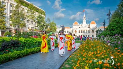 Vietnamesisches Ao Dai: Tausend Jahre Ruhm