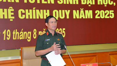 Đại tướng Nguyễn Tân Cương chủ trì Hội nghị xét duyệt điểm chuẩn tuyển sinh đại học, cao đẳng quân sự hệ chính quy năm 2025
