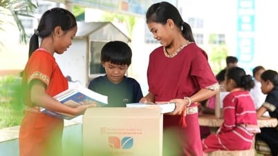 Thị trường sách, đồ dùng học tập sôi động trước thềm năm học mới