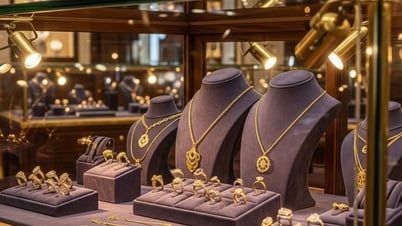 Giá vàng chiều nay 19/8/2025: Giá vàng trong nước tiếp tục bỏ xa vàng thế giới hơn 14 triệu đồng/lượng