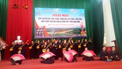 Khai mạc lớp truyền dạy thực hành, trình diễn hát Then - đàn tính, múa chầu trên địa bàn xã Quốc Việt, tỉnh Lạng Sơn
