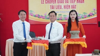 Bảo tàng Lịch sử thành phố Huế tiếp nhận hơn 1.400 tư liệu, hiện vật