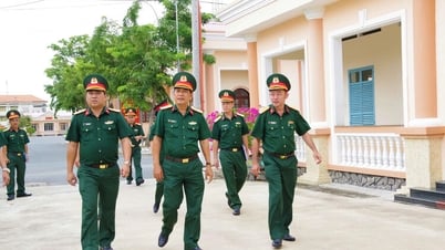 Cục Hậu cần - Kỹ thuật chấm điểm thi đua doanh trại Lữ đoàn 6