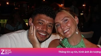 Người đẹp khiến Oxlade-Chamberlain 'đâm đầu' về đá giải hạng Nhất