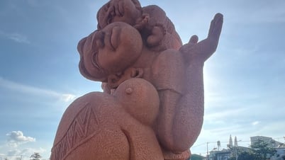 Nghệ thuật điêu khắc kể chuyện đất và người Gia Lai