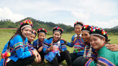 Người Phù Lá trên cao nguyên Lùng Phình