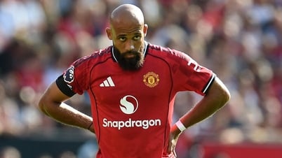 Bảng xếp hạng Ngoại hạng Anh vòng 1: Man City dẫn đầu, Man United hạng 15