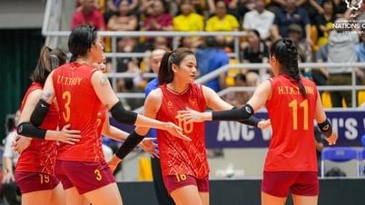 Vietnamese women's volleyball team asserts its strength, without Bich Tuyen, still easily beat Indonesia in SEA V.League