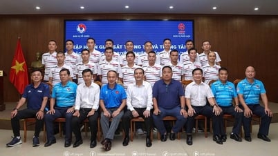 Khai mạc chương trình tập huấn giám sát, trọng tài các giải BĐCNQG 2025/26