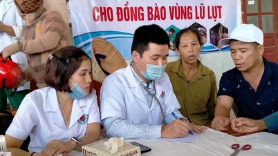 Không được để thiếu thuốc chữa bệnh và tăng giá trong mùa mưa lũ