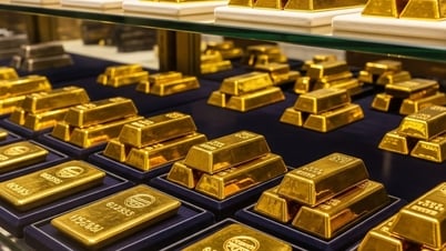 Giá vàng hôm nay 2/8/2025: Giá vàng một bước lên mây, vượt đỉnh kỷ lục