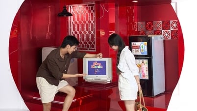 Triển lãm LG 30 năm: Chuyến hành trình đầy xúc cảm khiến người xem không rời mắt