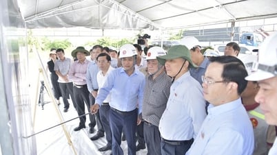 Đoàn công tác của Quốc hội khảo sát dự án đường Hồ Chí Minh tại An Giang