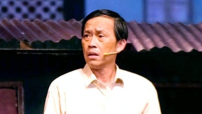 Hoài Linh khai màn 2 vở mới, sân khấu tháng 8 nhộn nhịp
