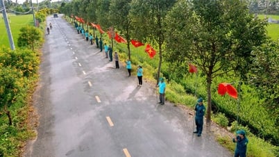 Rực rỡ những tuyến đường chào mừng đại hội đảng bộ các cấp nhiệm kỳ 2025-2030