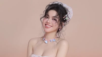 Hoa hậu Du lịch Bản sắc Việt Nam chân dài quyến rũ ở tuổi 21