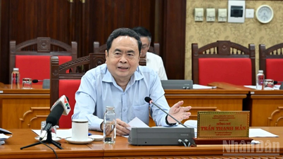[Ảnh] Bộ Chính trị làm việc với Ban Thường vụ các Tỉnh ủy Lạng Sơn, Bắc Ninh