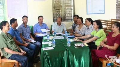 Thêm gắn kết tình làng