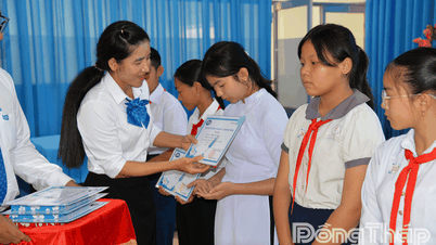 Chi nhánh CEP Châu Thành: Trao học bổng cho học sinh khó khăn trước thềm năm học mới