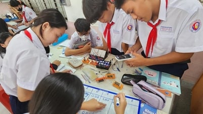 Năm học mới, TP.HCM đẩy mạnh ứng dụng công nghệ  các môn khoa học, ngoại ngữ